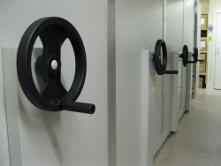 Mobile shelving